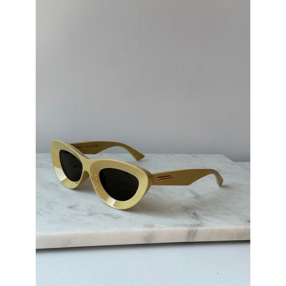NEW Bottega Veneta BV1325S Yellow Cat Eye Sunglasses - Picture 5 of 8
